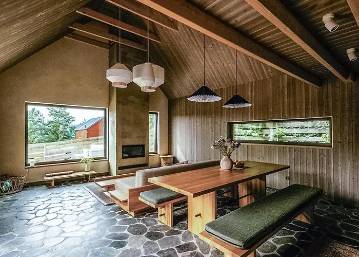 Ferienhaus Amazing In Bozepole Krolewskie